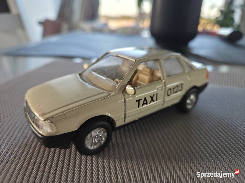 Samochodzik audi 80 b3 taxi Metal  dolnośląskie