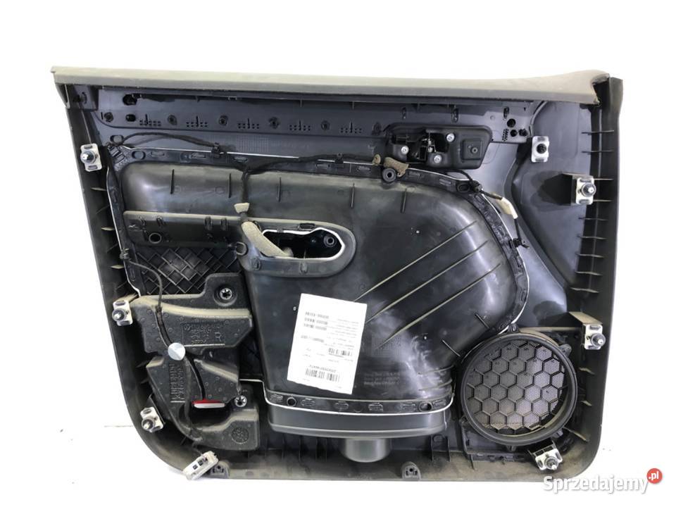 BOCZEK DRZWI PRAWY PRZÓD VW TOURAN Minivan 0310