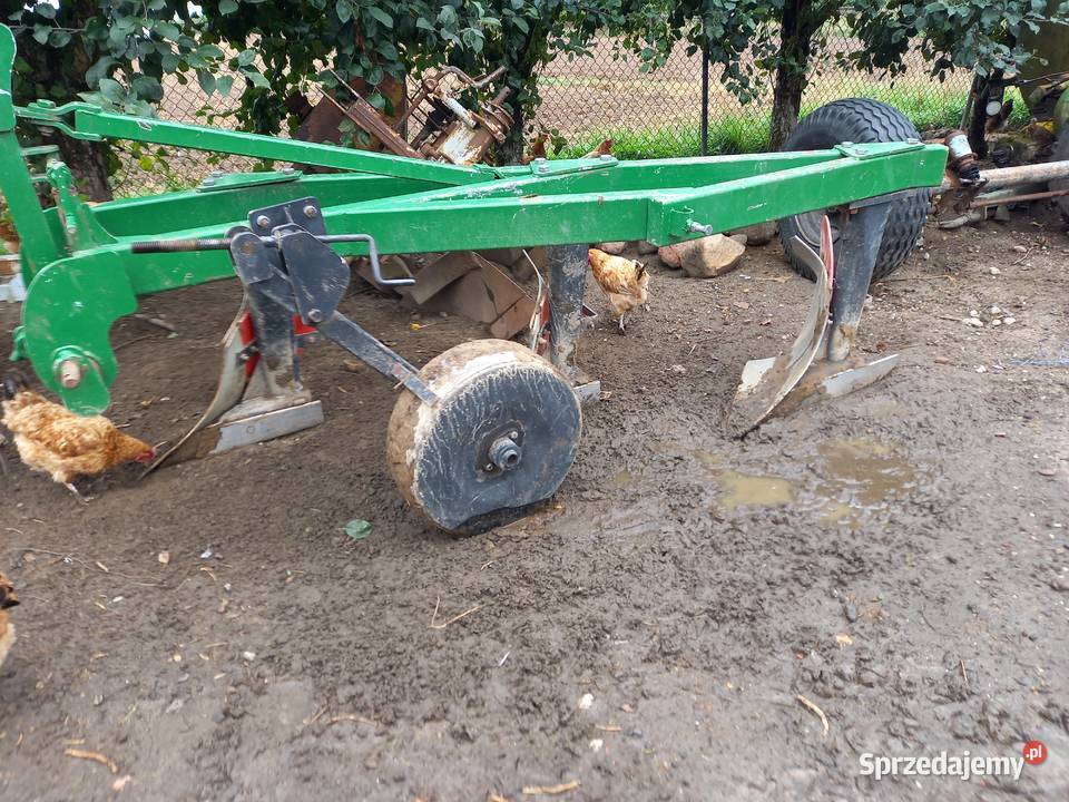 Pług 3 na wysokiej słupicy sprzedam