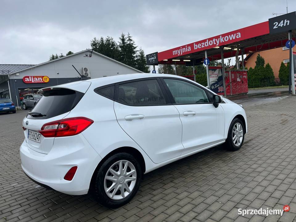 Ford Fiesta 10 Benzyna 75 Niski Przebieg Super poduszka powietrzna Fiesta Przeworsk