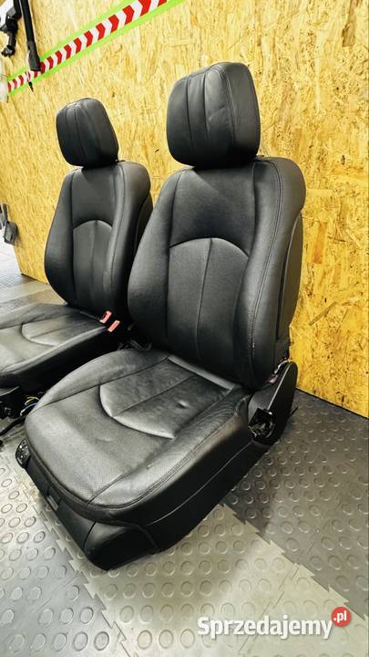 Fotele Mercedes w211 Rok produkcji 2009