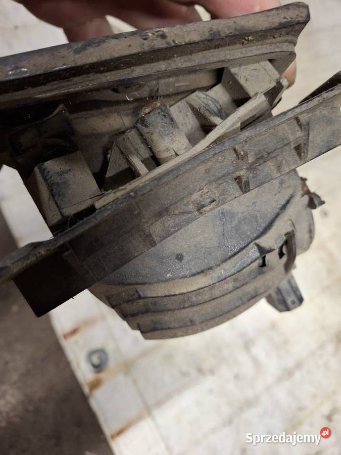 Bmw e30 halogen Pozostałe Rumia