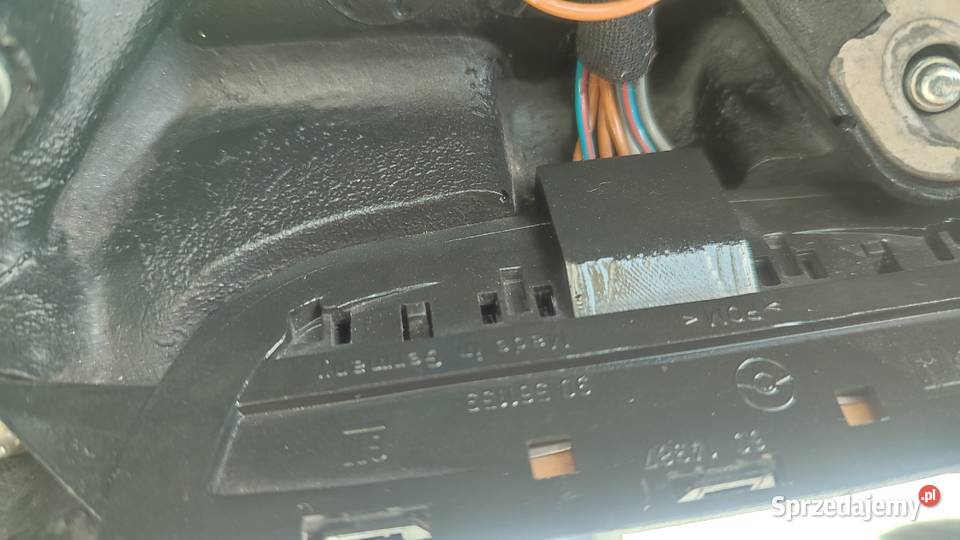 31KIEROWNICA WIELOFUNKCYJNA OPEL ASTRA 2 G osobowe