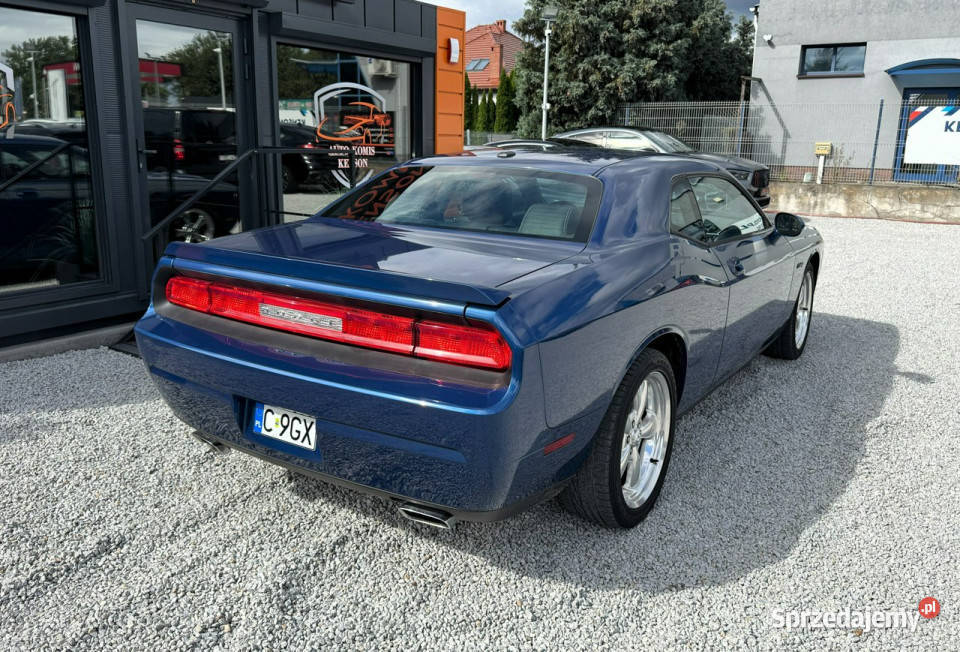 Dodge Challenger Skórzana tapicerka Podgrzewane Rok produkcji 2010 sprzedam
