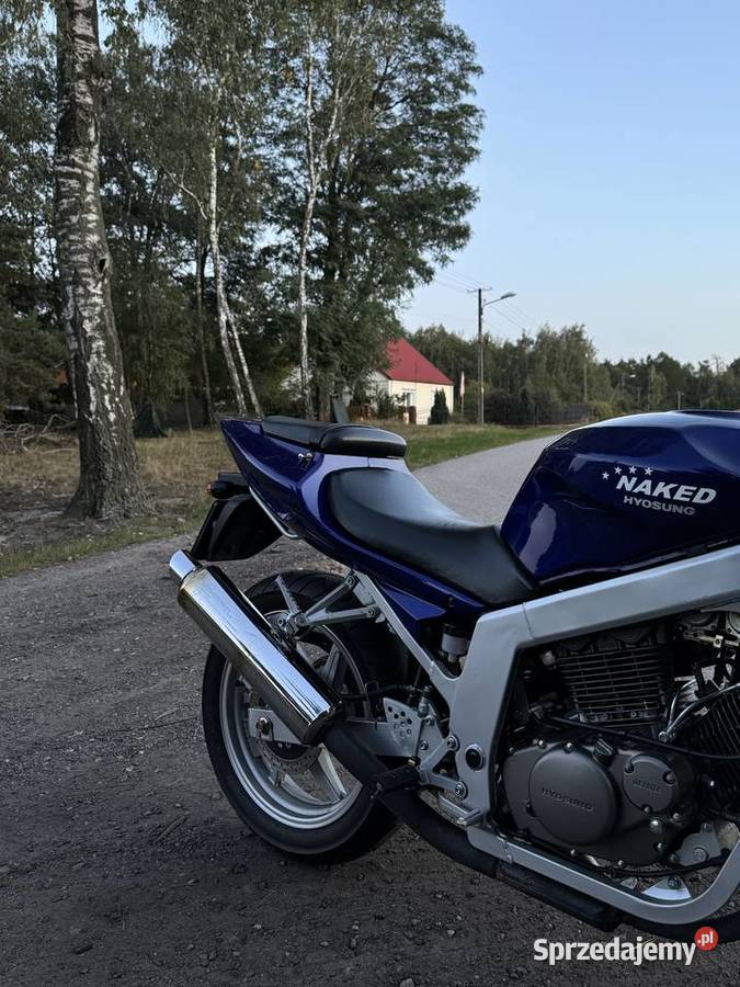 Hyosung GT 125 naked