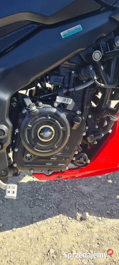 Bajaj Dominar 400125 Błonie