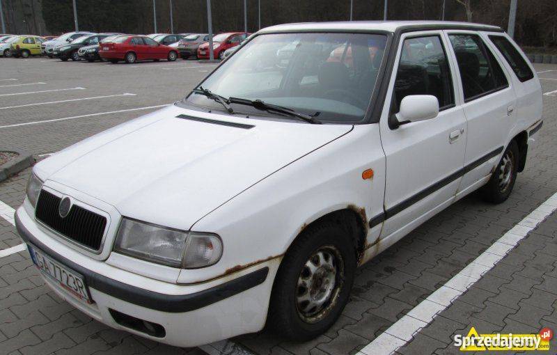 Skoda Felicia 19 GLX kombi 2000 OC do listopada pomorskie