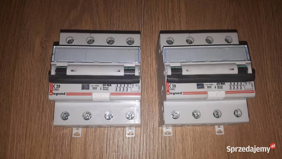 Legrand P344 różnicowoprądowy z członem Łódź