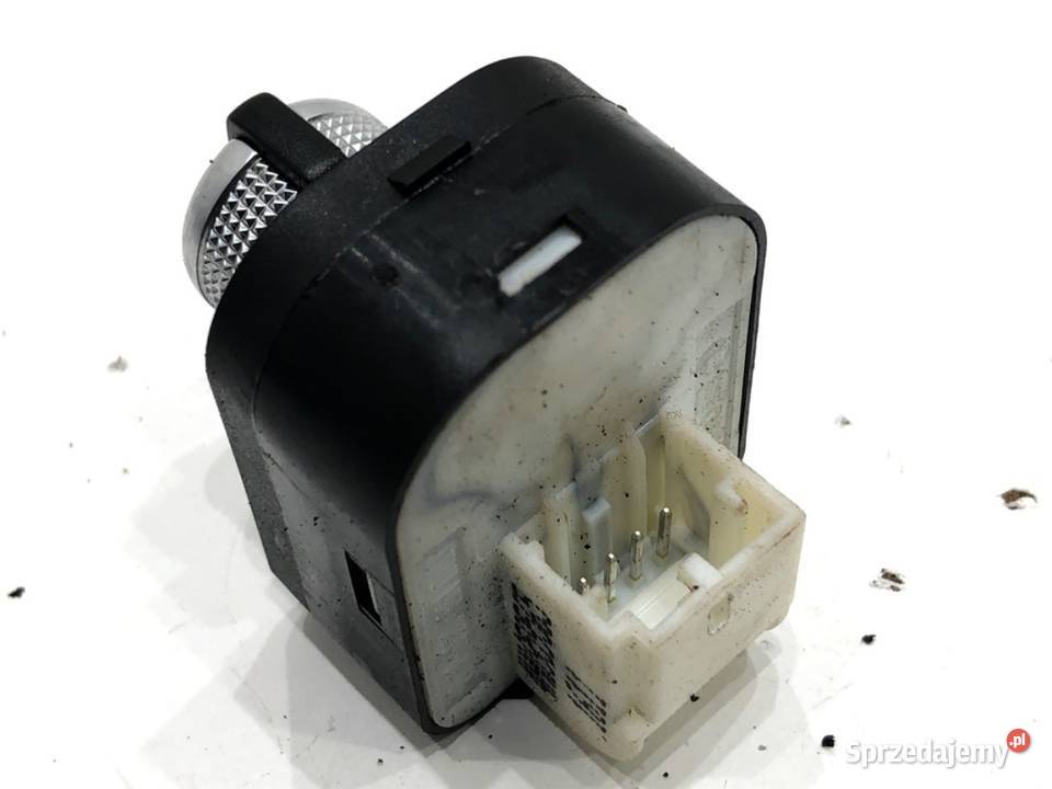 PRZEŁĄCZNIK REGULACJI LUSTEREK AUDI A8 D4 osobowe