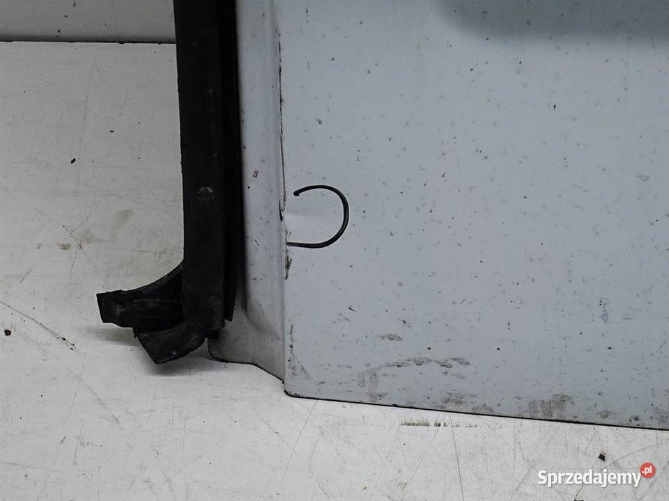 DRZWI TYLNE PRAWE RENAULT TRAFIC II Van minibus sprzedam
