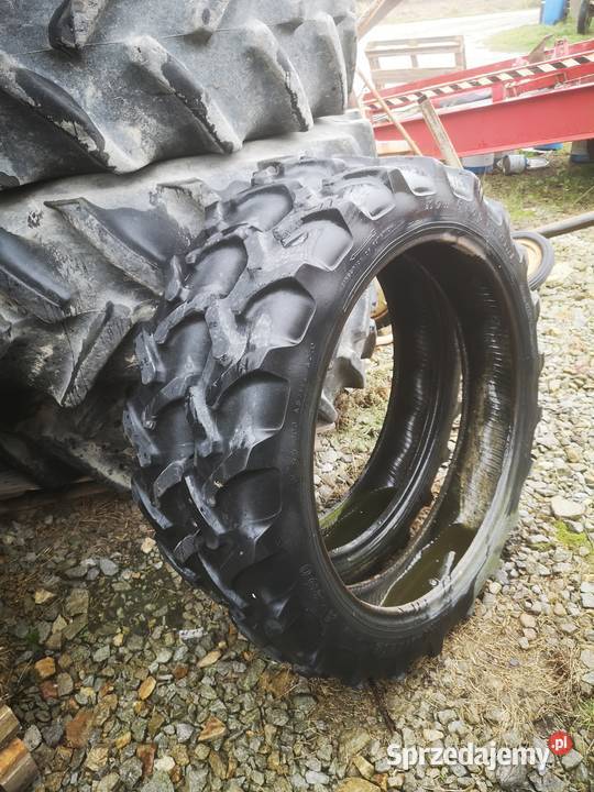 Opony wąskie 83 r32 międzyrzędzi felgi 95 r36 Opony rolnicze Sieradz