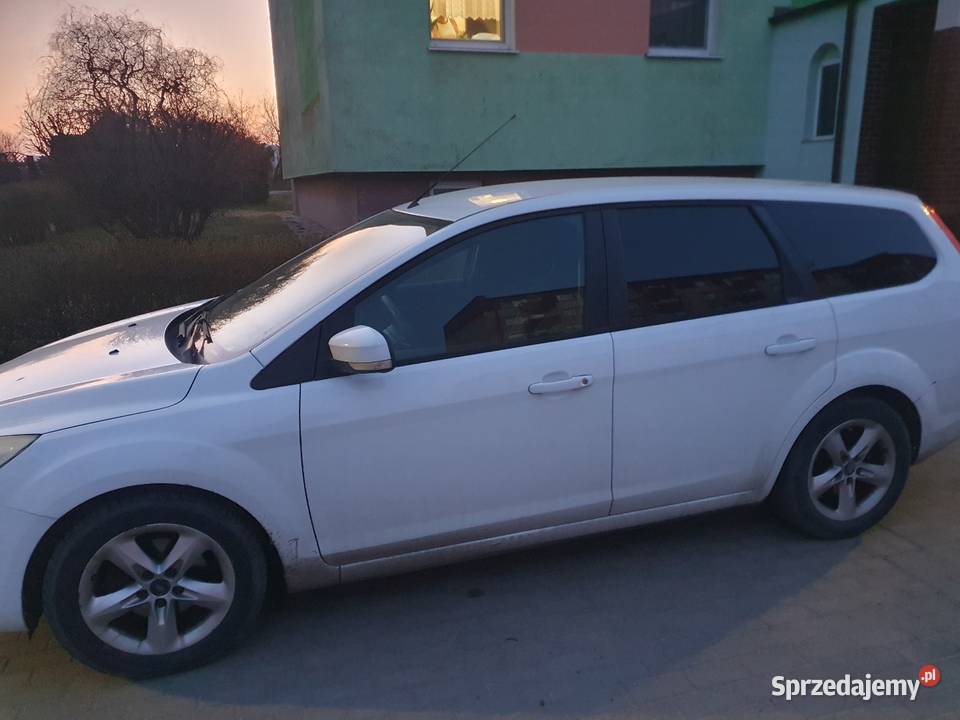 Sprzedam forda fokusa mk2 16bezyna kupiony w Polsce Rosnowo