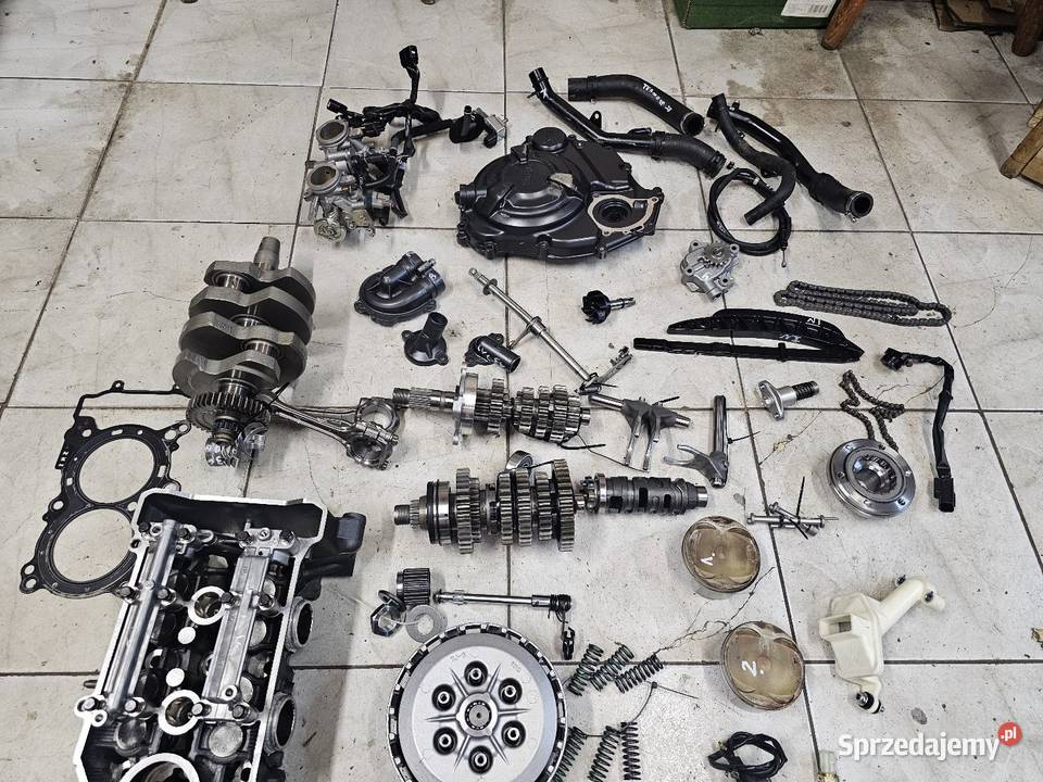 Yamaha MT07 silnik części skrzynia wał głowica