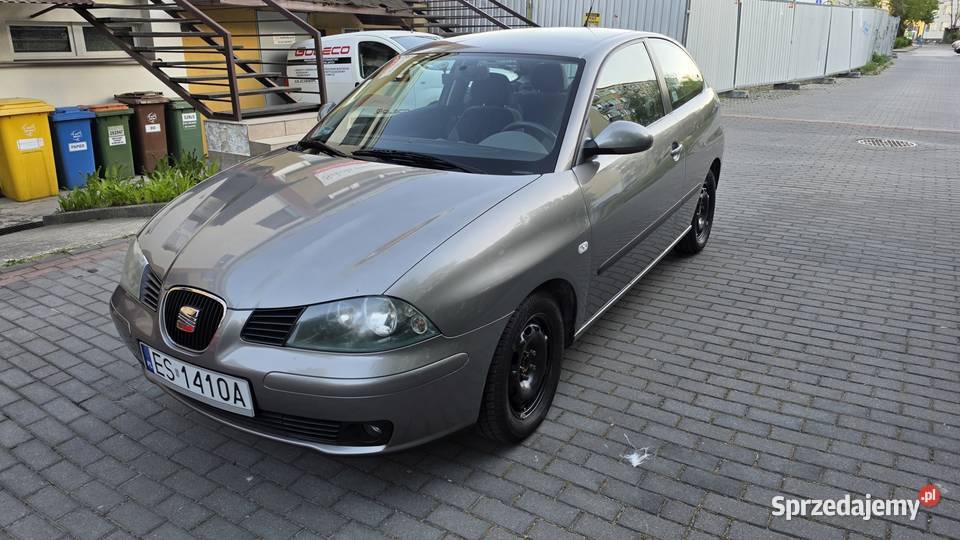 Sprzedam Seat Ibiza III 14 16V 75 3drzwiowy z manualna Skierniewice sprzedam