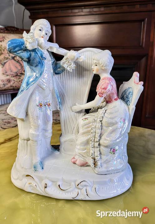 Porcelanowa figurka 8 Kalisz