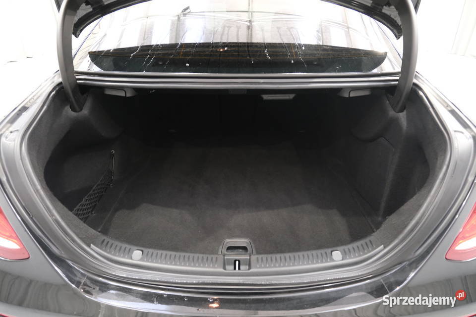 MERCEDESBENZ E350D 2017 298700 ccm 258 mazowieckie Warszawa