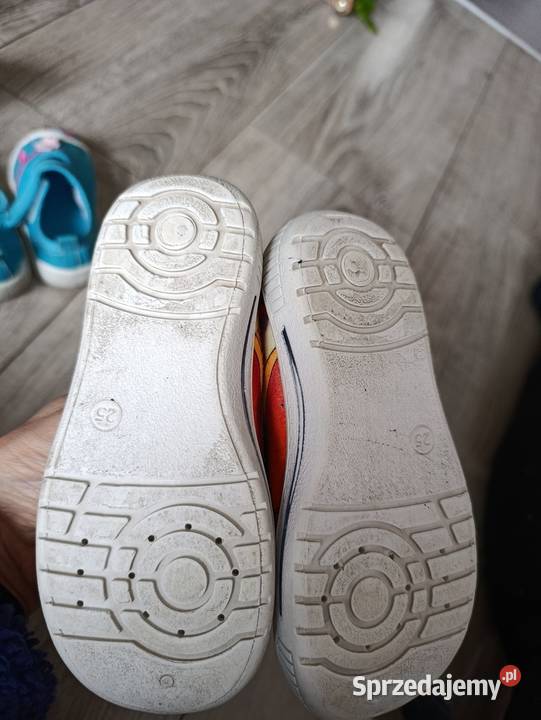 kapcie buty dziecięce rozmiar 25 długość wkładki Poznań