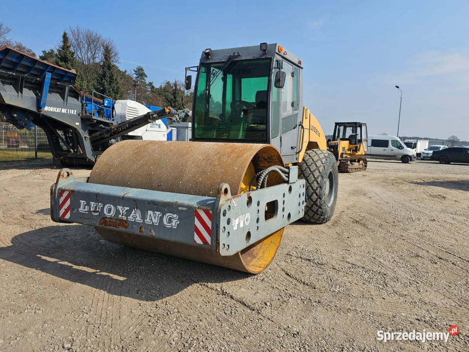 Walec Luo Yang LSS214 YTO Lutong 14 ton Żabikowo