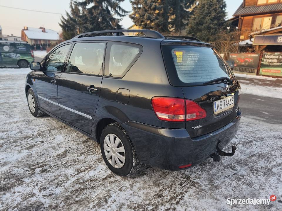 Toyota Avensis Verso 20 D4D 116 koni 2003 lubelskie Łuków