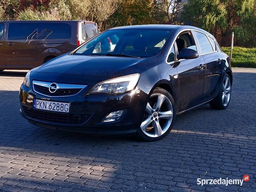 Opel Astra 16T 180 Automat Navi Klimatronic Alu Słupca