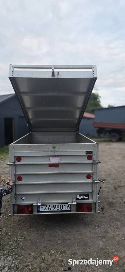 Przyczepa jednoosiowa box zamykana aluminiowa