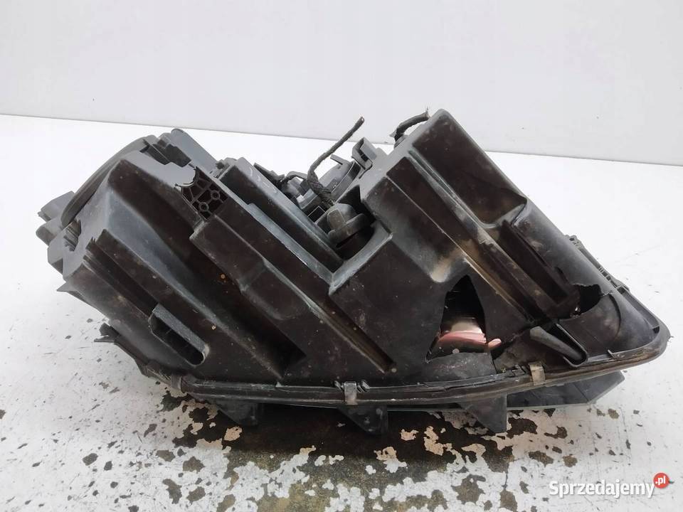 LAMPA PRZÓD LEWA XENON USA USZKODZONA VW