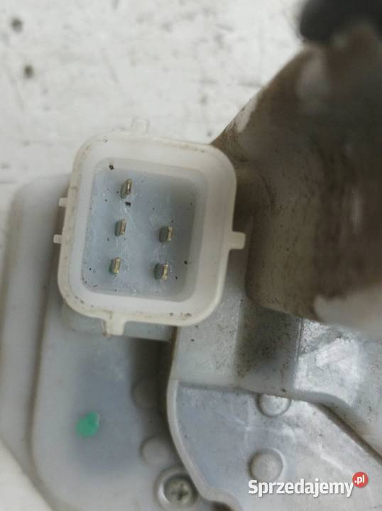 ZAMEK DRZWI PRAWY PRZÓD 51810883 Fiat Doblo II Części samochodowe