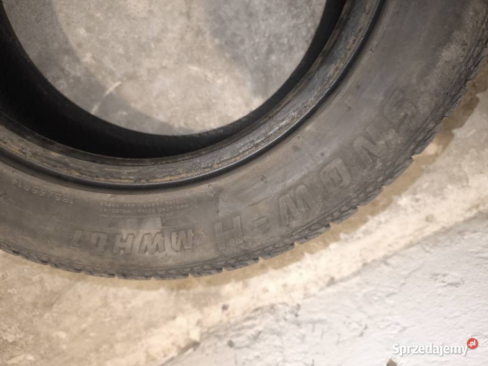 Komplet Używanych Opon Zimowych Dynamo SnowH Białogard sprzedam