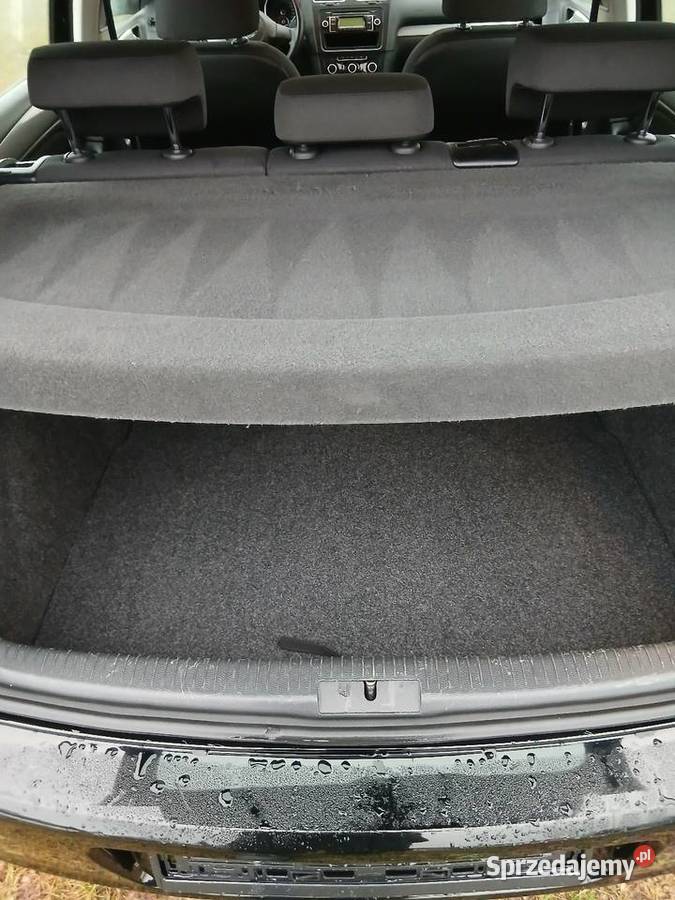 Volkswagen Golf 14 MPI 2011r 4/5 Ostrów Wielkopolski