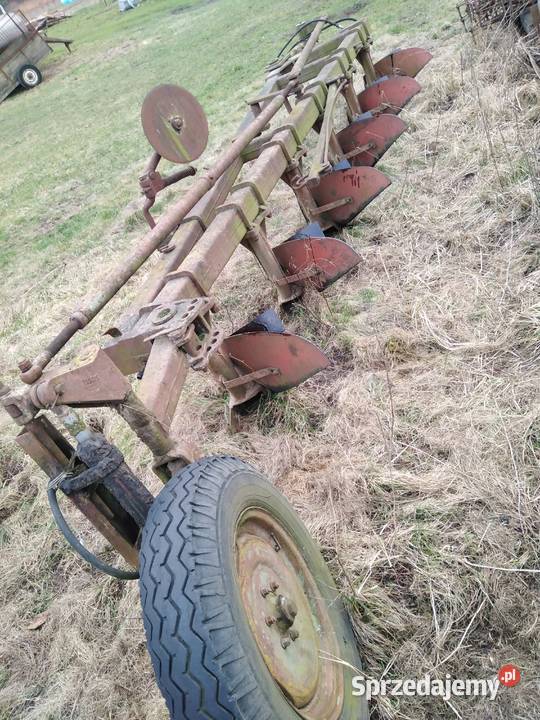 Pług 6 skibowy półzawieszany Biegus Solec