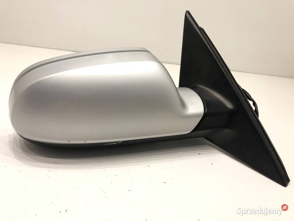 LUSTERKO PRAWY AUDI A4 B8 SedanLimuzyna 0715