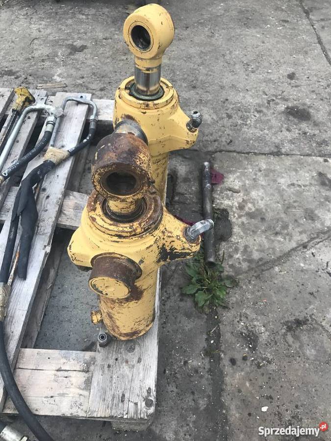 Siłownik obrotu ramienia tylnego 650655675 pomorskie Kosakowo