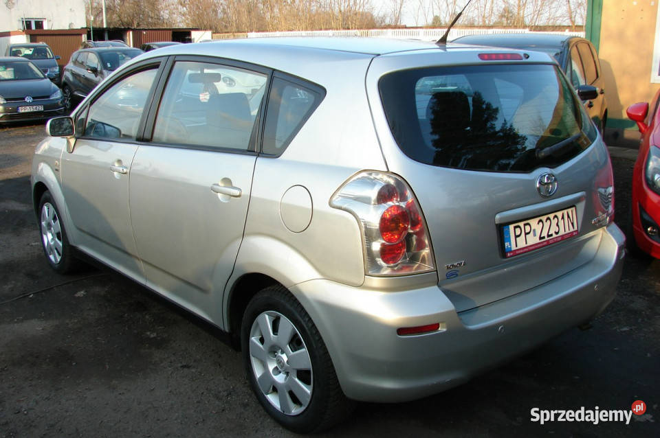 Toyota Corolla Verso Super stan Salon benzyna II Piła sprzedam