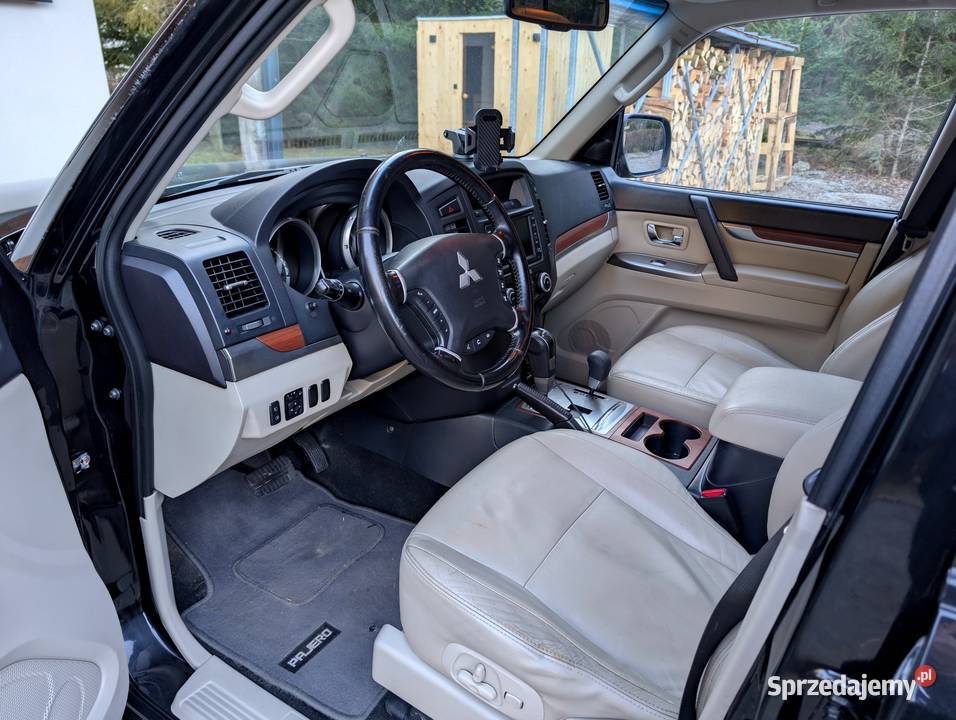 Mitsubishi Pajero IV 32 DiD Instyle AT 2012 7 Warszawa sprzedam