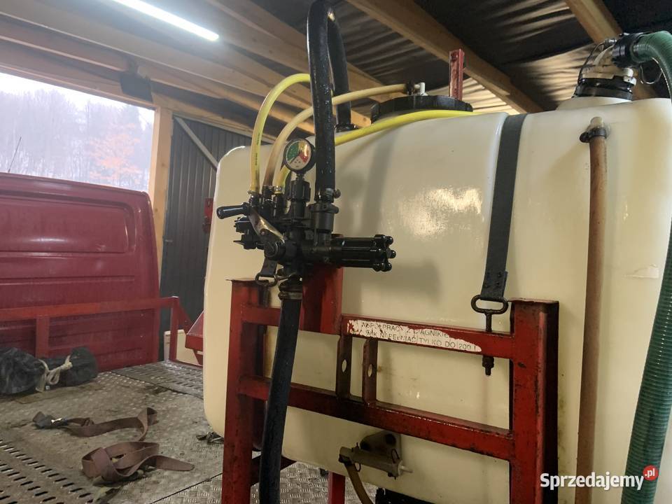 opryskiwacz 300l Domaradz