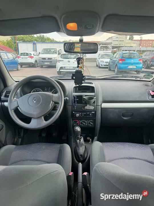 Renault Clio II 12 16V 75KM Głogów