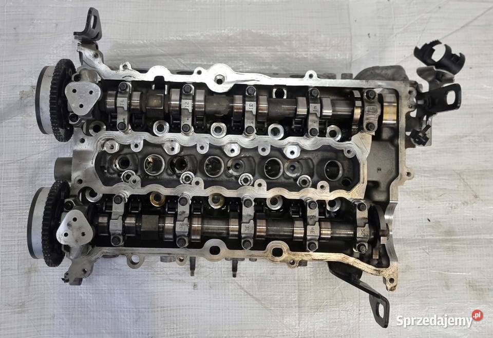Głowica Opel Astra K V 14 Turbo 12660233AE