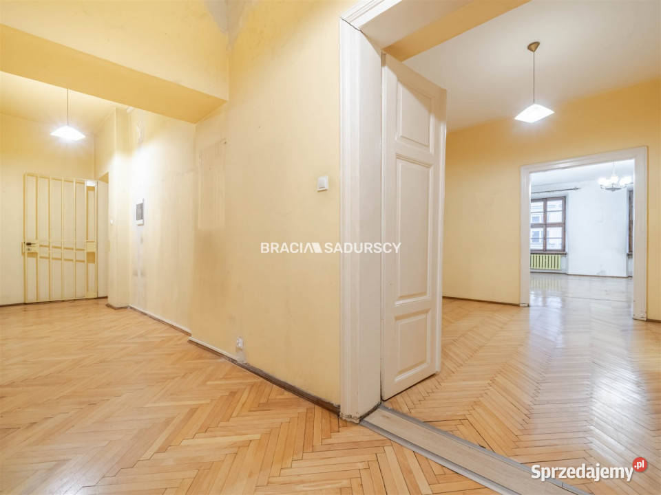 Mieszkanie Kraków Grodzka 11758m2 3 pokoje