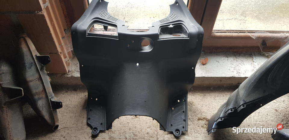 Piaggio Xevo xevo kokpit osłona przed kolana x8 Poręba Wielka