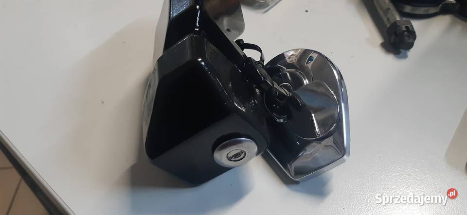 korek wlewu paliwa schowek Honda Shadow VT 500 Jawiszowice