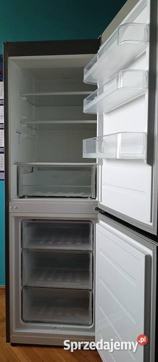 Lodówka Indesit srebrna Lodówki i zamrażarki Września