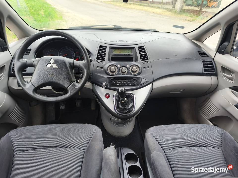 Mitsubishi Grandis 2006 20 TDI 140 koni 285 sprzedam