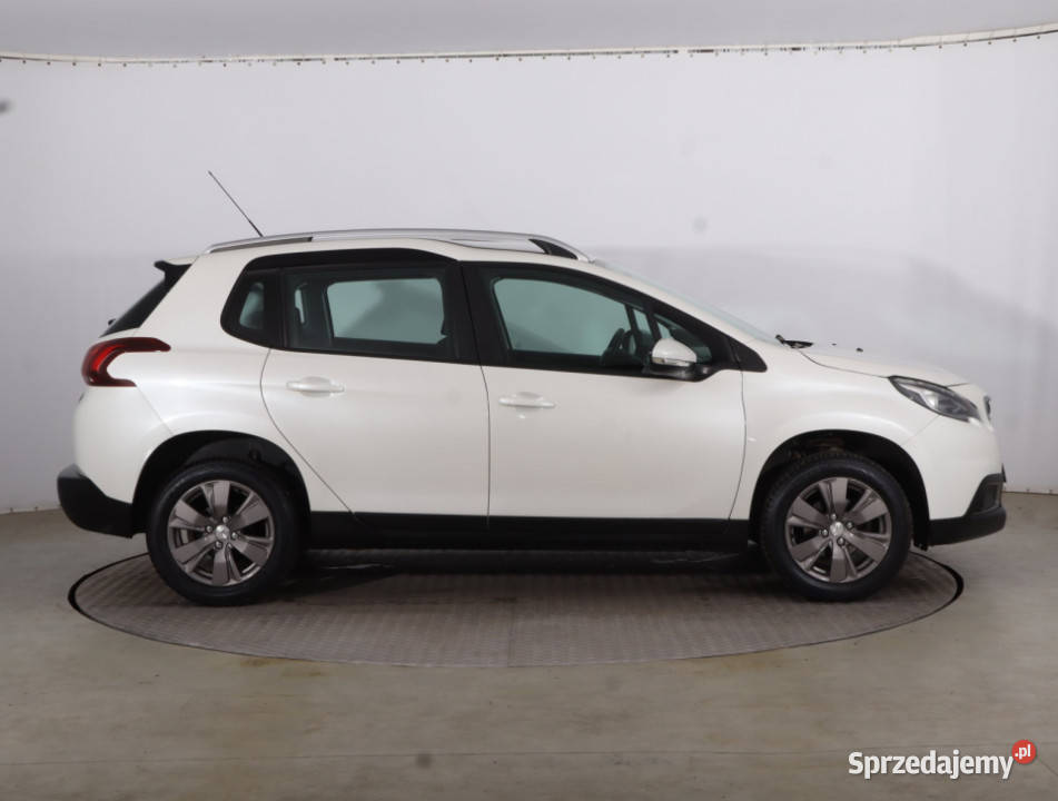 Peugeot 2008 12 PureTech Piaseczno