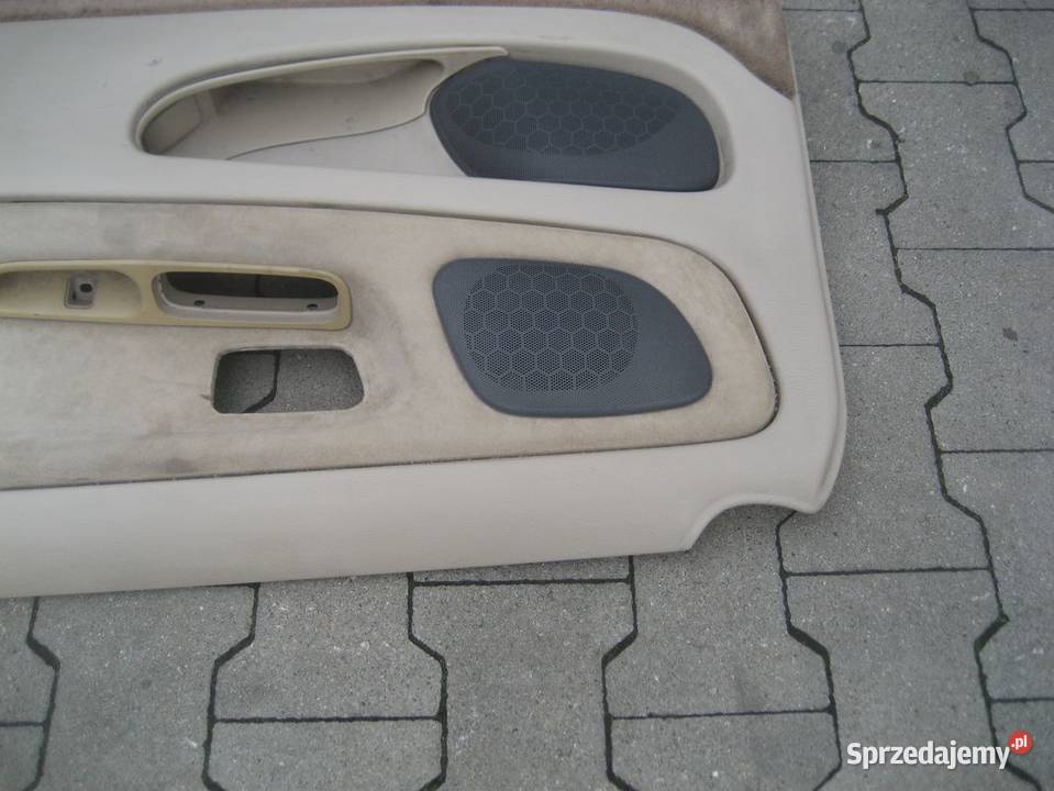 volvo c70 9805r boczek tapicerka drzwi prawa Rakoniewice