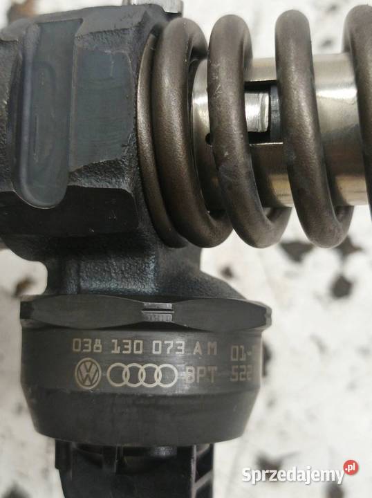 POMPOWTRYSKIWACZ 038130073AM 19 TDI Skoda świętokrzyskie sprzedam