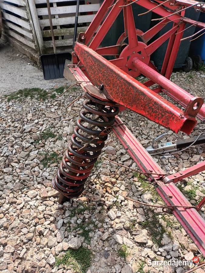 Siłownik hydrauliczny heder Massey Ferguson Bukowie sprzedam