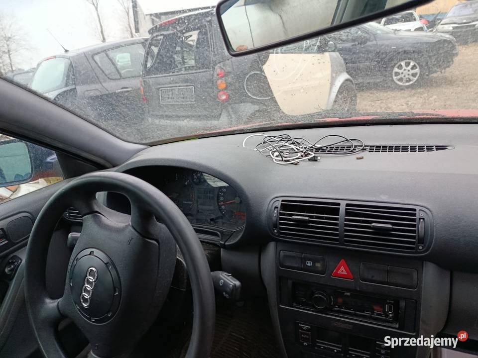 Audi A3 19 66 kW 2000 r dawca części osobowe Szklarka Myślniewska