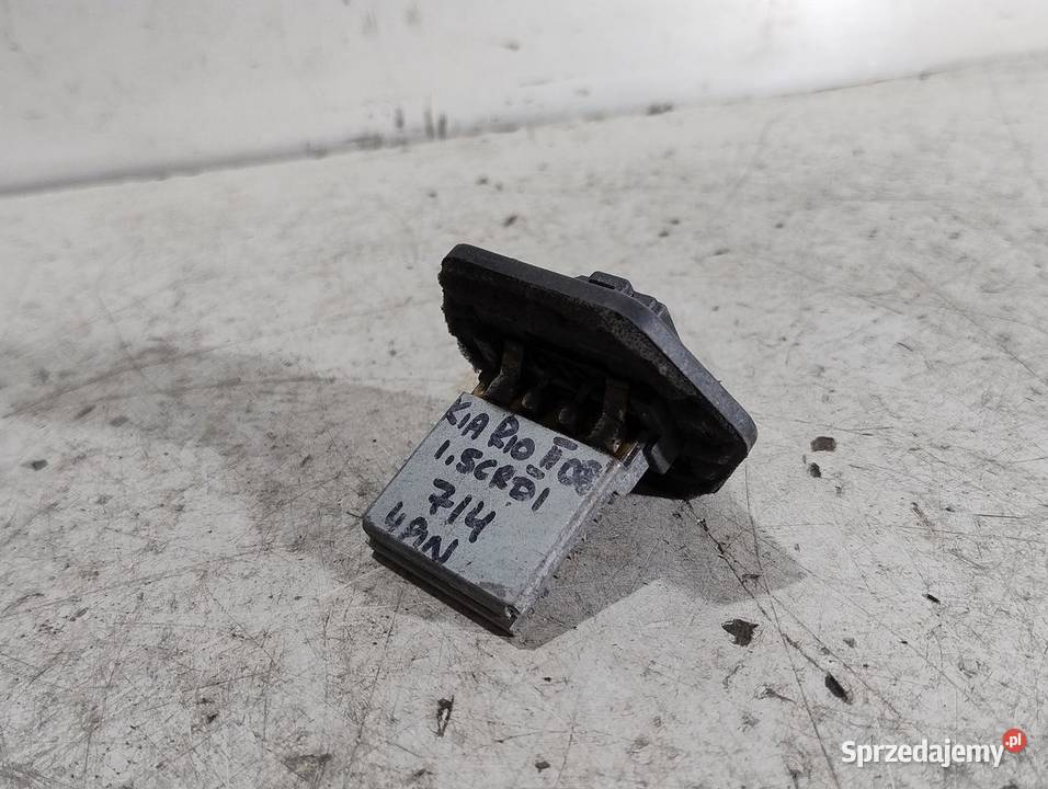 REZYSTOR OPORNICA 4 PIN KIA RIO II