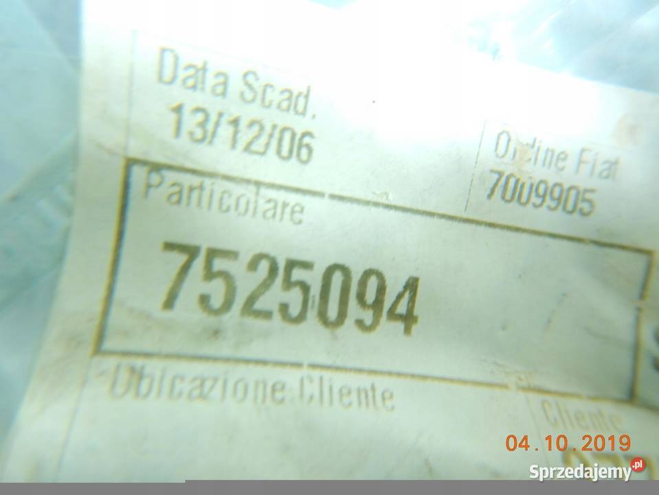 GNIAZDO SWORZNIA DRĄŻKA STABILIZATORA FIAT UNO
