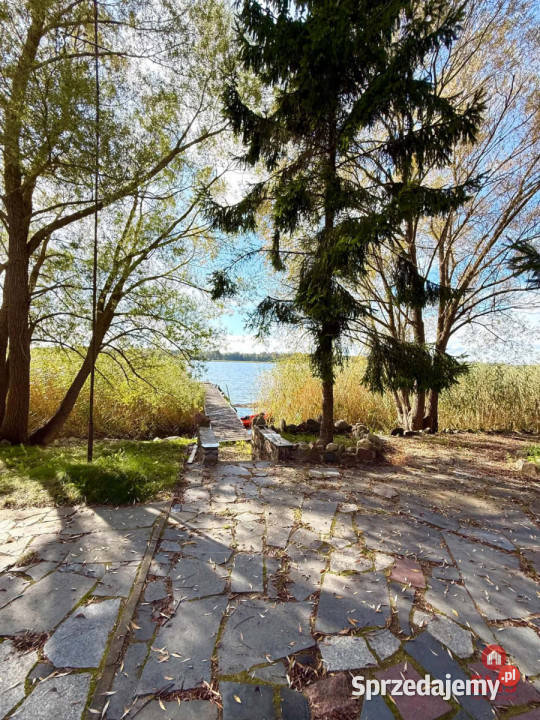 sprzedaży domu wolnostojącego Sajzy 270m2